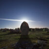 Carnac : Menhir en "contre-nuit"