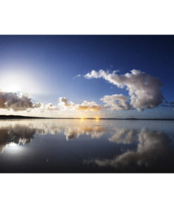 Reflets de nuages sur la plage