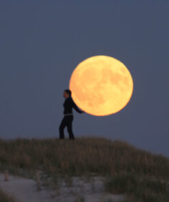 Photo "Sabine porte la Lune sur son dos"