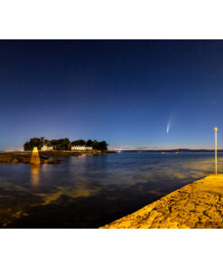 Photo A4 à encadrer "Douarnenez : Comète Neowise et Île Tristan"