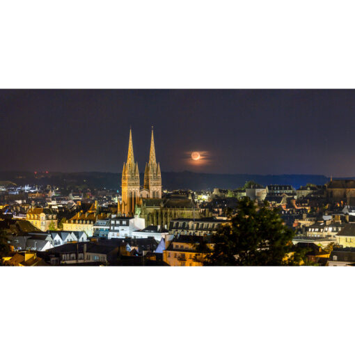 Quimper : Coucher de Croissant lunaire sur Quimper