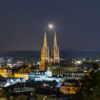 Quimper : Un Croissant de Lune entre les flèches de la cathédrale
