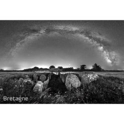 Magnet Noir & Blanc Bretagne : L'allée couverte de Kerugou à Plomeur