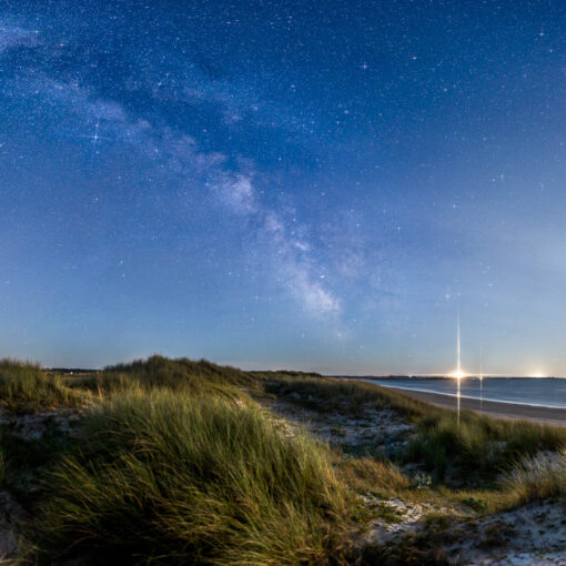 Saint-Jean-Trolimont : Les dunes à la lumière de la Lune