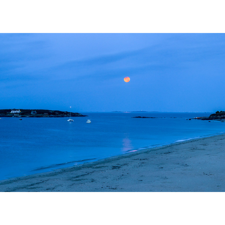 Névez : Coucher de la Pleine Lune derrière la Plage de Tahiti