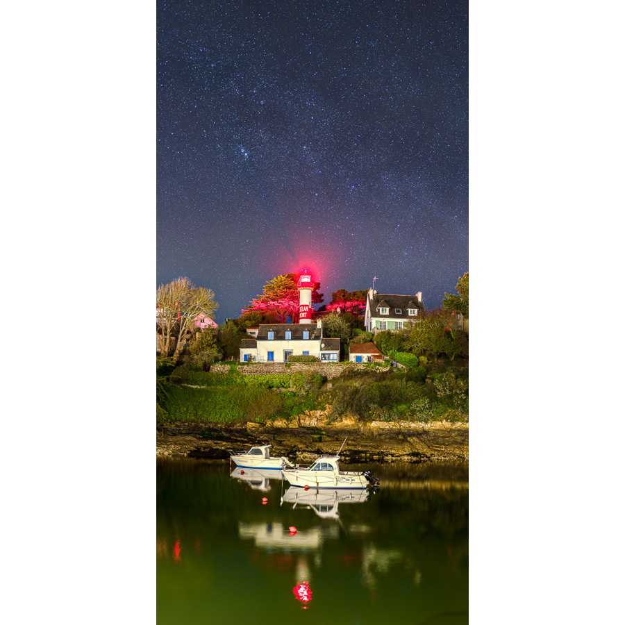 Doëlan : Le Phare de Doëlan Amont sous les étoiles