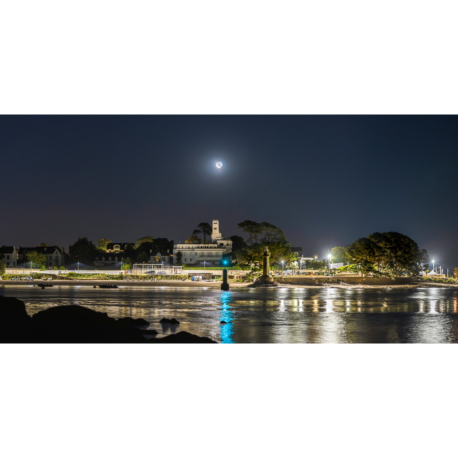 Bénodet : Conjonction Lune-Pléiades au-dessus du Minaret