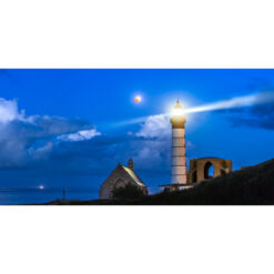 Pointe Saint-Mathieu : Eclipse de Lune sur le phare